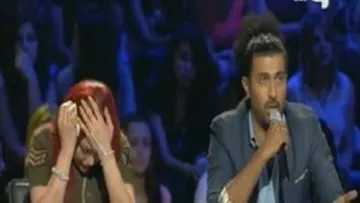 هيفاء وهبي تبكي في وفاة حسين الامام