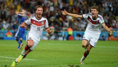 ألمانيا تتجاوز الأرجنتين بهدف وحيد وترفع كأس العالم للمرة الرابعة