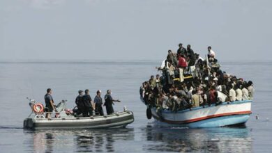 إيطاليا تحث الاتحاد الأوروبي لتولي عمليات إنقاذ قوارب المهاجرين 4