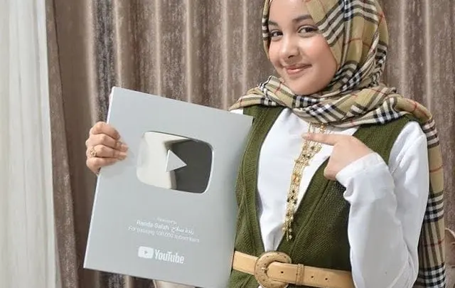 رنده صلاح الكردي من هي انستقرام ويكيبيديا حقيقة وفاتها