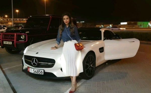 لمدة شهرين فقط سيارة مرسيدس 2016 هديلة للإعلامية لجين عمران
