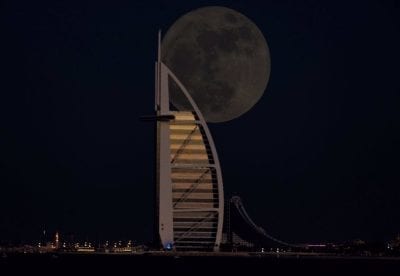 صور القمر العملاق السعودية