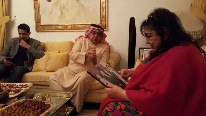صور سميرة توفيق برفقة داوود الشريان للمرة الثانية
