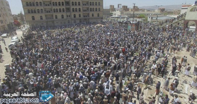 وفاة : جنازة حمود عباس المؤيد في تشييع كبير في وسط العاصمة صنعاء 5