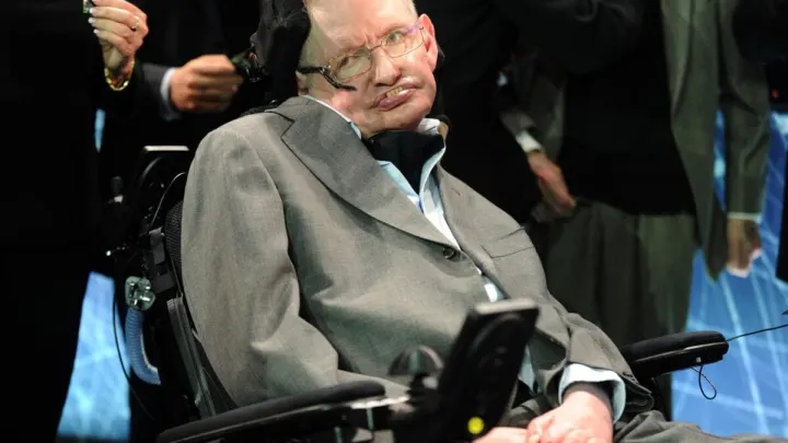 ماتود معرفته حول ستيفن هوكينج Stephen Hawking