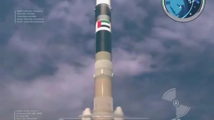 صور قمر خليفة سات القمر الصناعي الإماراتي