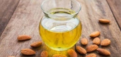 فوائد زيت اللوز للشعر
