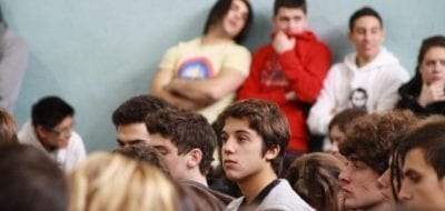 مشاكل المراهقة وحلولها