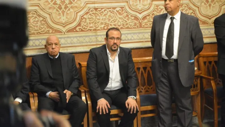 الفنان هشام عباس يعود للعمل من جديد بعد وفاة والدته