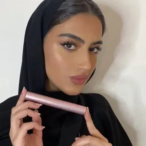 صور يارا النمله ويكيبيديا انستقرام