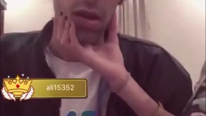 القبض على علوش القحطاني مشهور سناب شات بعض عرض فيديو مع فتاه